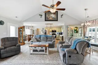 564 Comfort Road, Richlands, NC 28574 – photo 11: mls-DSC05976
