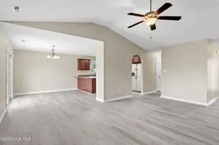 112 Pembury Way, Richlands, NC 28574 – photo 8: 08