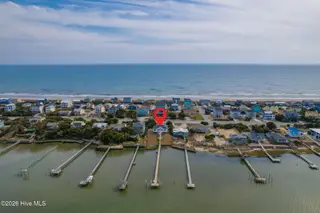 1810 Emerald Drive, Emerald Isle, NC 28594 – photo 6: 88-web-or-mls-chadwick-visuals-1810-Emer