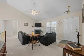 109 Sellhorn Boulevard, New Bern, NC 28562 – photo 16: 16-web-or-mls-DSC_2183