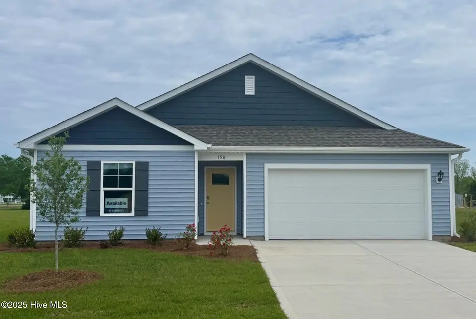 409 Driftwood Drive Lot 47, Richlands, NC 28574 – photo 1 of 33: similar