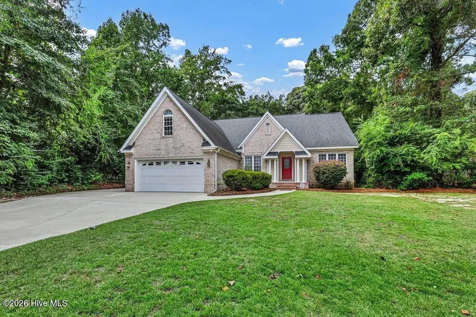111 Wyndham Way, Wilmington, NC 28411 — 3-bedroom home in Wyndham Ridge, Wilmington, NC, photo 1 of 72: Front exterior