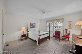 402 Kirkland Drive, Greenville, NC 27858 – photo 17: 21-web-or-mls-BLS_0033