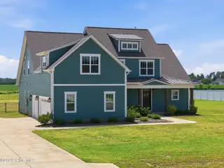 2754 Windflower Lane, Grimesland, NC 27837 – photo 4: 2754 Windflower Ln