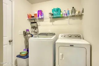 311 James Hedrick Court, Jacksonville, NC 28540 – photo 22: 311 Hedrick - Interior - Edited_18