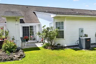 3007 Lauren Place Drive Apt 104, Wilmington, NC 28405 – photo 24: 26-web-or-mls-GNJ_5382