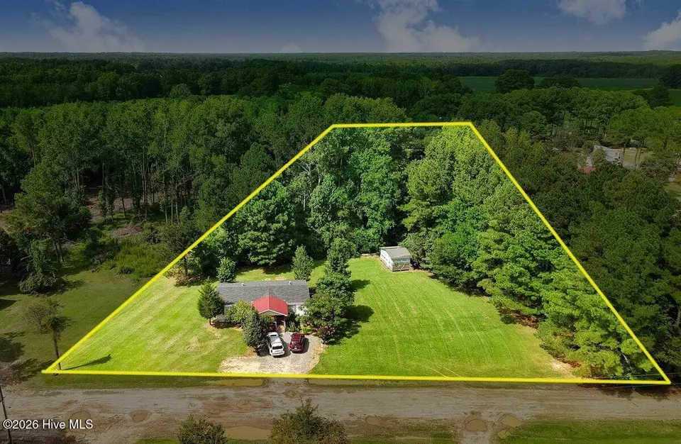 104 Eddie Drive, Princeton, NC 27569 – photo 1 of 8: 104 Eddie Dr-14 2