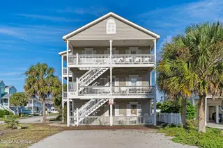 122 Quinton Street, Holden Beach, NC 28462 — 3-bedroom home in Holden Beach, Holden Beach, NC, photo 2 of 54: 37-web-or-mls-BTS09145