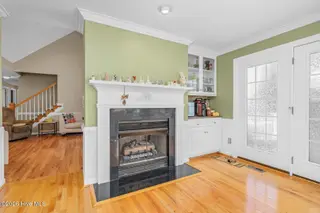 3578 Spring Mill Trail Road, Rocky Mount, NC 27804 – photo 10: Dual Fireplace