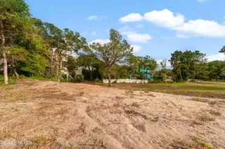 112 Sandpiper Lane, Indian Beach, NC 28512 – photo 6: Vacant lot in Pine Knoll Shores