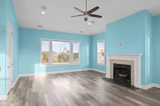 1305 Barnacle Lane, Morehead City, NC 28557 – photo 15: 37-web-or-mls-1S3A7020