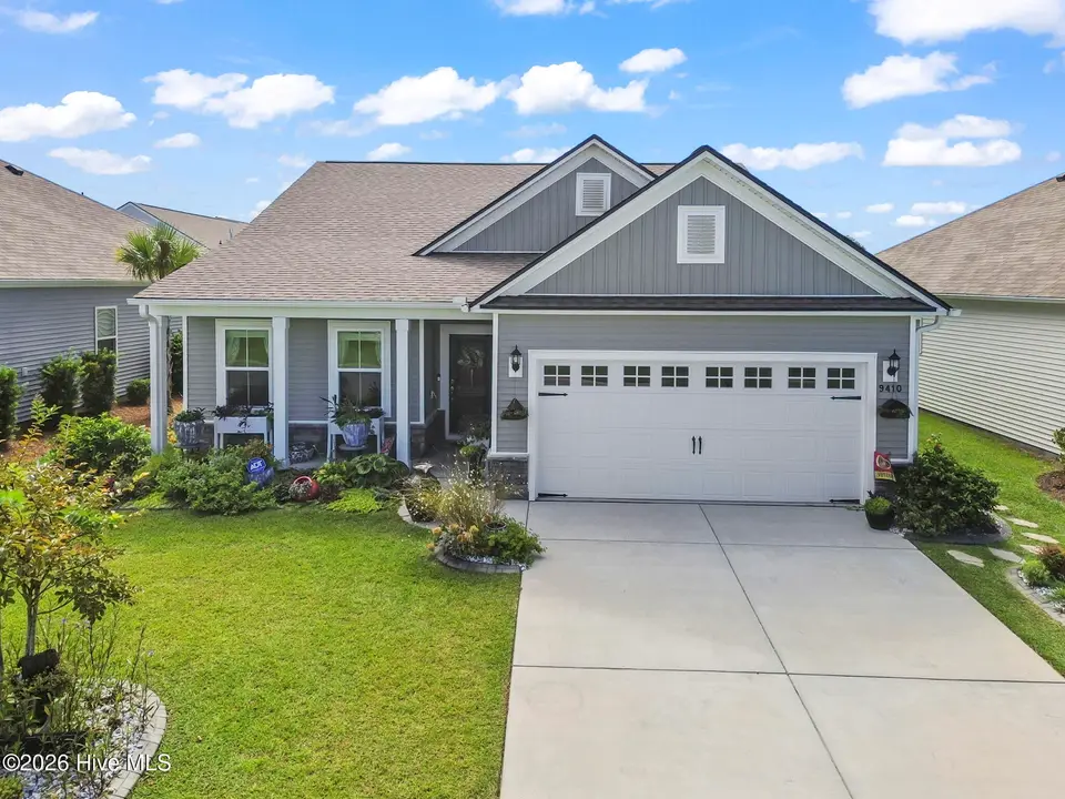 9410 Barnstormer Drive NW, Calabash, NC 28467 — 3-bedroom home in Eagle Run, Calabash, NC, photo 1 of 47: Front of Home