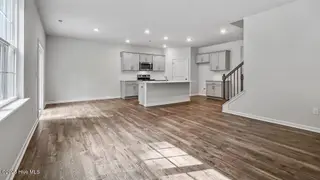 224 Lake Tyler Drive, New Bern, NC 28560 – photo 11: Family Room