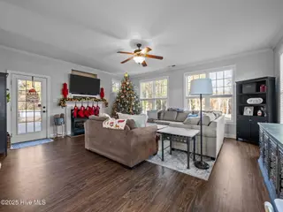 123 Beagle Drive, Hubert, NC 28539 — 3-bedroom home in Henderson Bluff, Hubert, NC, photo 14 of 50: 40-web-or-mls-PC220321