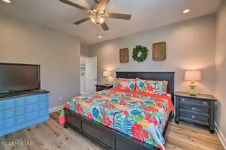 124 Salt Marsh Way, Atlantic Beach, NC 28512 – photo 6: Pink8