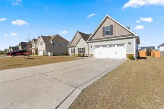 302 Crossroads Store Drive, Jacksonville, NC 28546 – photo 3: 03