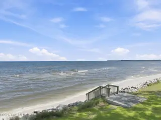 492 Sandy Point Drive, Beaufort, NC 28516 – photo 15: 14-web-or-mls-492 Sandy Point 014