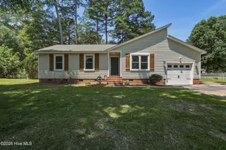 1400 Rodney Road, Greenville, NC 27834 — 3-bedroom home in Greenwood Forest, Greenville, NC, photo 2 of 30: 1_892a7368_autoremove_38578385_autoremov