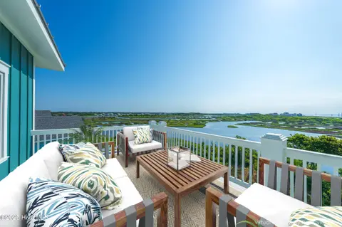 53 Sailview Dr, North Topsail Beach