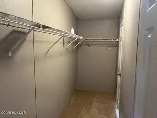 229 Pineview Road, Richlands, NC 28574 — 3-bedroom manufactured home in Lakeview Estates, Richlands, NC, photo 12 of 19: thumbnail_IMG_3599