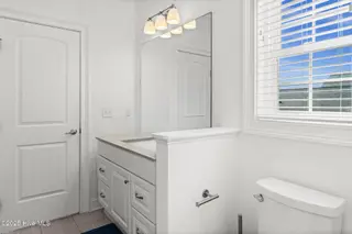 1318 N New River Drive, Surf City, NC 28445 – photo 18: Bath 2