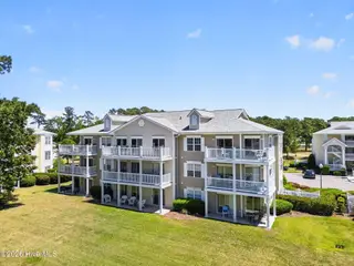 1215 N Middleton Drive NW 2307, Calabash, NC 28467 — 2-bedroom condo in Brunswick Plantation, Calabash, NC, photo 4 of 40: KahunaPhoto.com-3