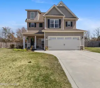 157 Bridgeport Drive, Sneads Ferry, NC 28460 — 3-bedroom home in Bridgeport, Sneads Ferry, NC, photo 1 of 25: bridgeport
