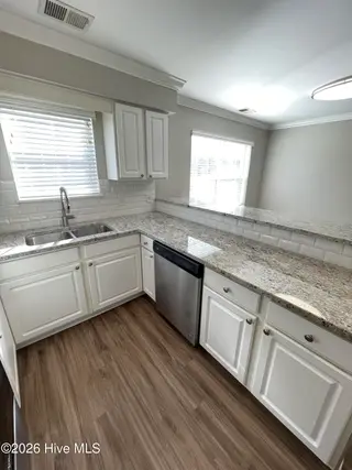 2820 Mulberry Lane A, Greenville, NC 27858 – photo 20: IMG_6756