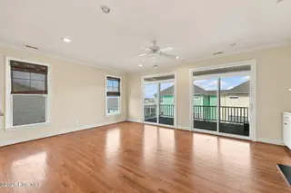 105 Winston Avenue Unit A & B, Atlantic Beach, NC 28512 – photo 13: 48-web-or-mls-105-Winston-087_edit