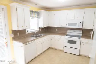 3870 Countryaire Drive, Ayden, NC 28513 – photo 14: 3870 Countryaire Dr.-16 - Copy