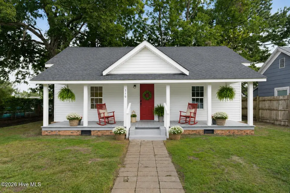 316 E Walter Street, Whiteville, NC 28472 – photo 1 of 42: Virtually Staged Front of Home!