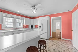 416 Spartanburg Avenue, Carolina Beach, NC 28428 – photo 13: 22-web-or-mls-BTS02025