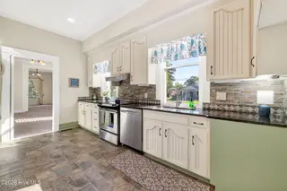 301 E Stanley Street, Four Oaks, NC 27524 – photo 10: 29-web-or-mls-DSC07417