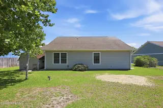 415 Red Fox Trail, Newport, NC 28570 – photo 9: 18-web-or-mls-IMG_6088