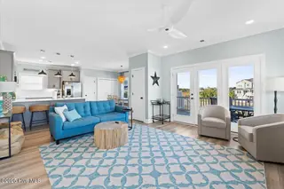 323 E Second Street, Ocean Isle Beach, NC 28469 – photo 5: 7