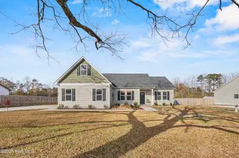 914 Haw Branch Rd, Beulaville