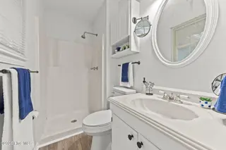 602 Shamrock Drive, Jacksonville, NC 28540 – photo 20: 18-web-or-mls-602 Shamrock Dr. 36