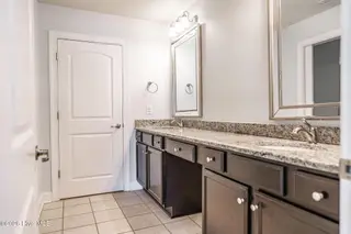 107 W Chelsea Court, Southern Pines, NC 28387 – photo 18: Primary Ensuite