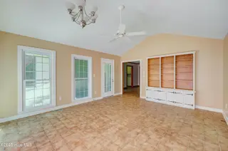 801 Atlanta Avenue, Carolina Beach, NC 28428 – photo 18: 801AtlantaAvenue-23