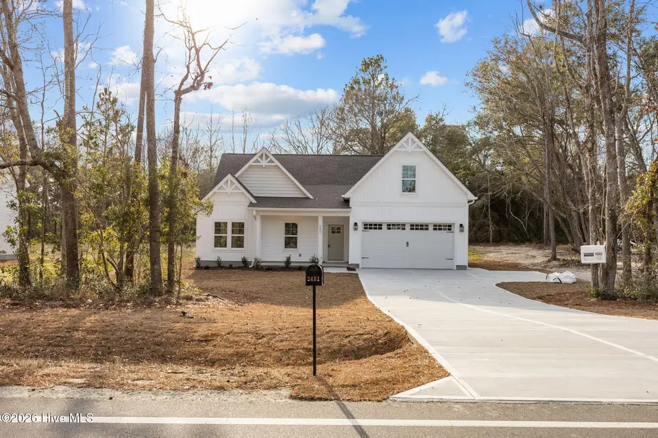 2401 Sunset Harbor Road SE, Bolivia, NC 28422 – photo 1 of 50: LOT 5