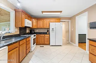 3104 Northwoods Drive, Jacksonville, NC 28540 – photo 13