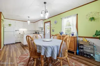 923 N Yaupon Terrace, Morehead City, NC 28557 – photo 14: 34-web-or-mls-IMG_7434_edit