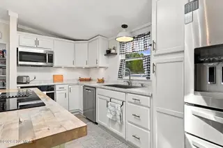 1022 Davis Road, Elizabeth City, NC 27909 – photo 11: 20-web-or-mls-IMG_0480