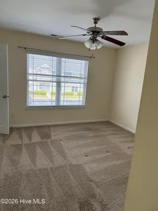 4136 Kittrell Farms Drive V8, Greenville, NC 27858 – photo 14: IMG_6568