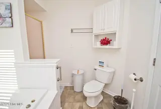 2909 Pointe West Drive 3b1, Emerald Isle, NC 28594 – photo 19: Primary Bathroom, V2