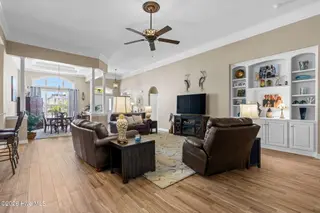 693 Donmovin Court NW, Calabash, NC 28467 — 4-bedroom home in Meadowlands, Calabash, NC, photo 12 of 59