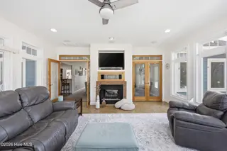 105 Pailin Creek Road, Elizabeth City, NC 27909 — 3-bedroom home in Pailin Creek Landing, Elizabeth City, NC, photo 13 of 56: Den