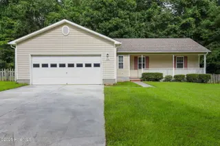 104 Wigeon Road, Jacksonville, NC 28540 — 3-bedroom home in Mallard Creek, Jacksonville, NC, photo 1 of 41: Front of house