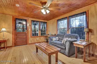 348 Shaw Highway, Rocky Point, NC 28457 — 2-bedroom home, Rocky Point, NC, photo 8 of 29