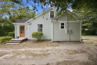 2113 Princess Place Drive, Wilmington, NC 28405 – photo 2